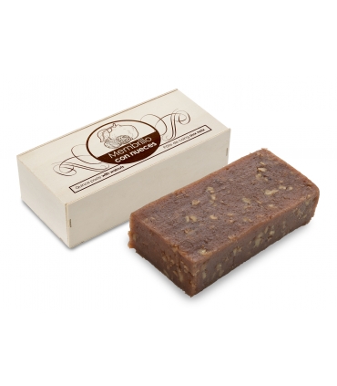 MEMBRILLO C/NUECES CAJA MADERA 1'5 KG "EMILY"